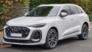 Audi 2023 Q5 45 TFSI · Gray — 42,000 km, USD 40,000