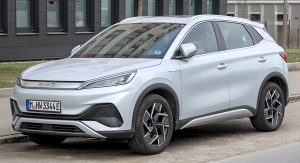 BYD 2023 Yuan Plus · Silver — 50,000 km, USD 18,000